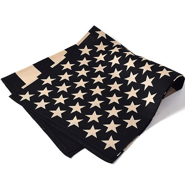 F6N-2G5 / 27" MONOCHROME US FLAG BANDANA